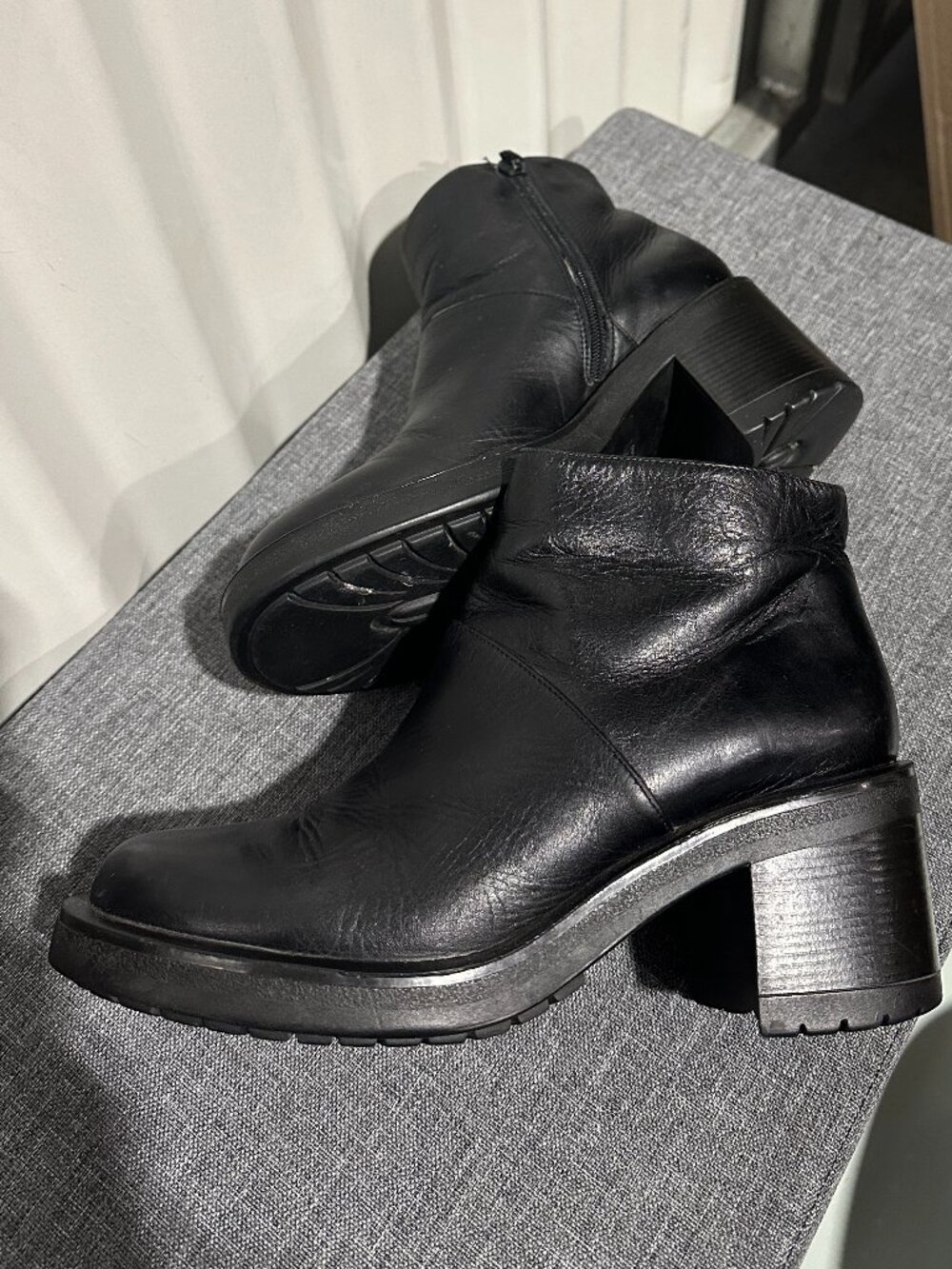 J. Crew Vintage Leather 90's grunge short chunky zipper boots 7